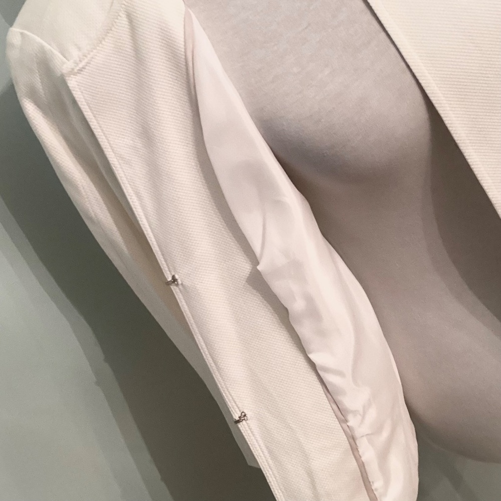 East 5th Women’s Jacket Size Large White Cotton Cropped Fully Lined - Picture 8 of 14